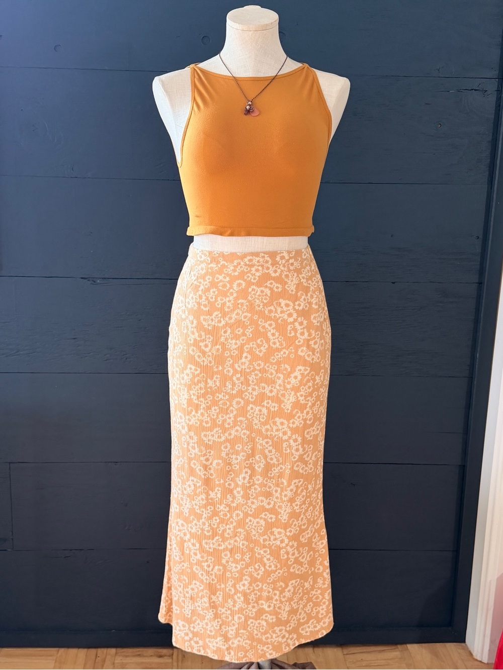 Rip Curl Peach Crinkle Floral Midi Skirt Size XS